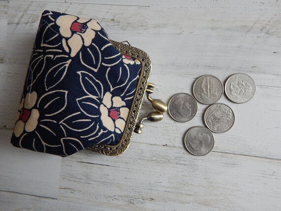 Coin Purse Clasp Wallet Coin Purse kiss clasp Blue Flower Butterfly Coin  Pouch