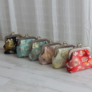 Embroidery Oriental Floral Square Coin Purse Wallet with Metal Frame Kiss Clasp, 6 Colors