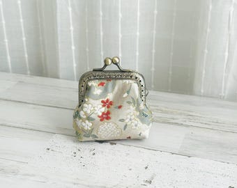 Gold Embroidery Floral Small Coin Purse: Japanese Style Wallet with/without Keychain