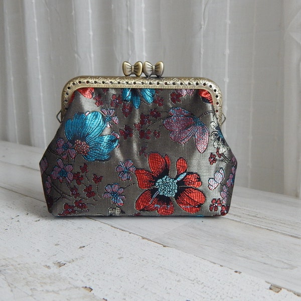 Gray Embroidery Floral Wallet Card Holder Coin Purse with Butterfly Kiss Clasp