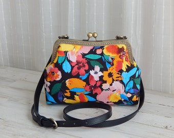 Water Painted Floral Design Crossbody bag Messenger with Adjustable Leather Strap Kiss Lock