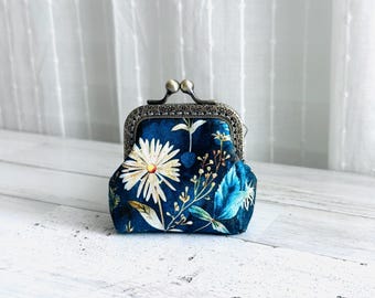 Forest Whisper Small Coin Purse: Midnight Floral Wallet with Kiss Clasp