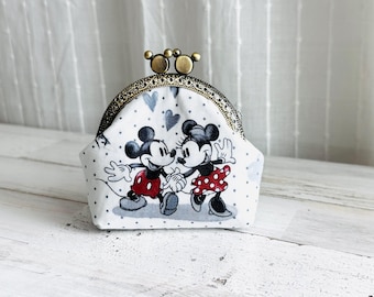 Disney Mickey Minnie Coin Purse: Vintage Romance Wallet with Kiss Clasp