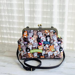 Cute Cats Design Crossbody Bag Messenger Wallet with Adjustable Leather Strap