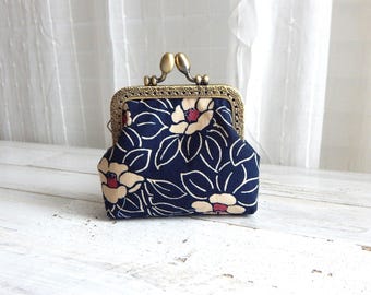 Floral Coin Purse Wallet with Kiss Clasp