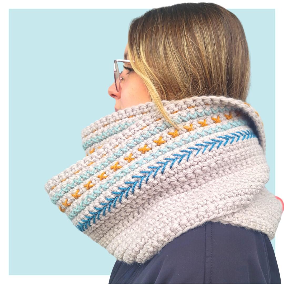 Crochet Infinity Scarf - Easy Pattern Embroidery With Aran & Super ...