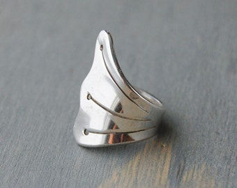 Modernist Silver Abstract Wing Ring - Vintage Sterling Silver Ring