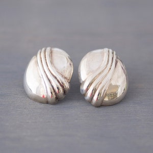 Vintage Modernist Sterling Silver Oval Earrings - Retro Birthday, Anniversary Gift, Wife, Mom, Girlfriend