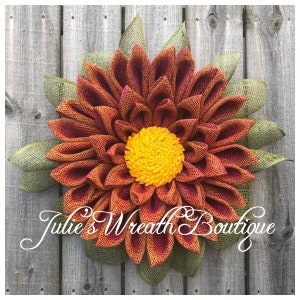 Flower Trio Tutorial, Wreath Tutorials, Julie's Wreath Boutique Tutorials, Sunflower Tutorial, DIY, Video Tutorial, Make Your Own image 10