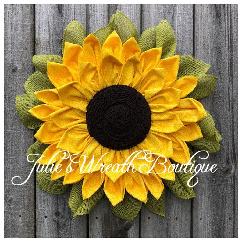 Flower Trio Tutorial, Wreath Tutorials, Julie's Wreath Boutique Tutorials, Sunflower Tutorial, DIY, Video Tutorial, Make Your Own image 8