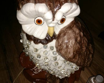 Large ceramic owl on sale lamp