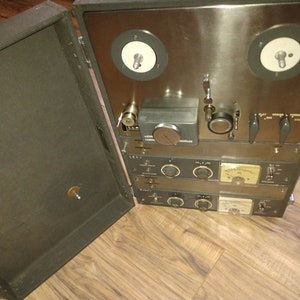 Vintage Akai m6 ? Reel to reel parts or repair