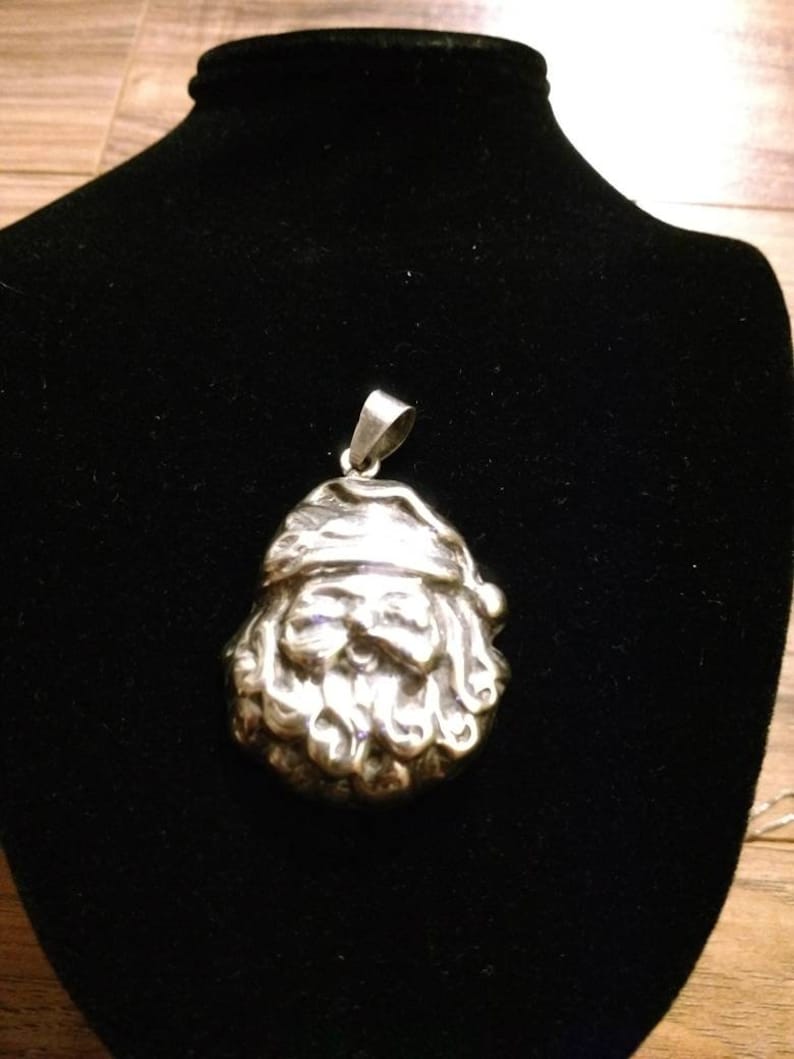 Sterling silver hollow puffy Santa Claus pendant