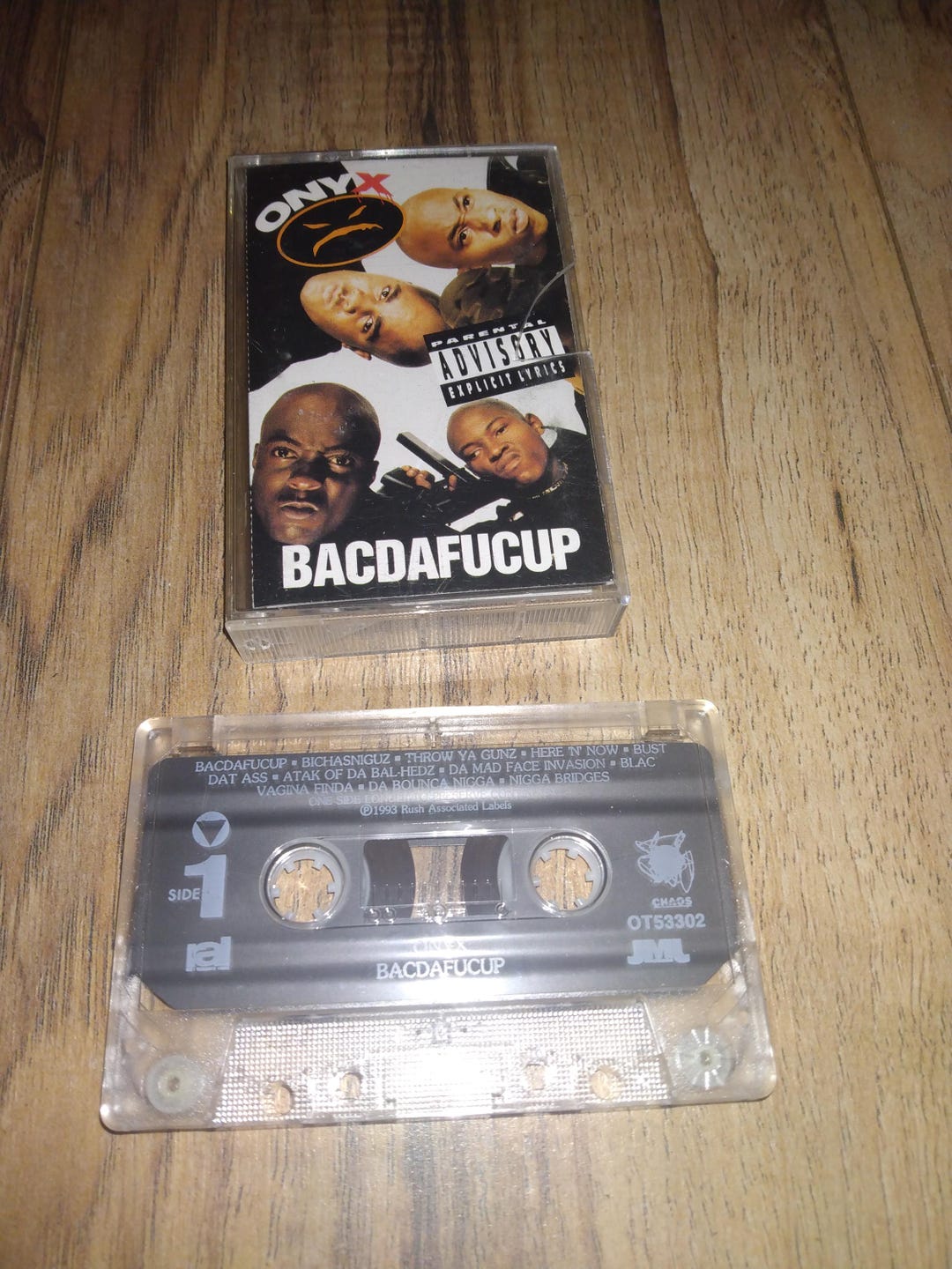 Onyx: Throw Ya Gunz/Blac Vagina Finda: Cassette Single Onyx: Throw Ya Gunz/Blac Vagina Finda: Cassette Single