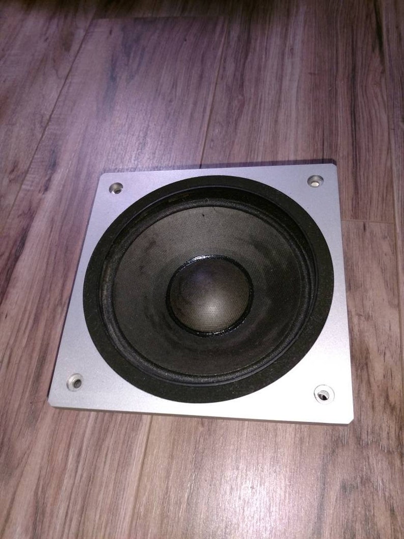 Technics SB G800 7 in midrange with enclosure