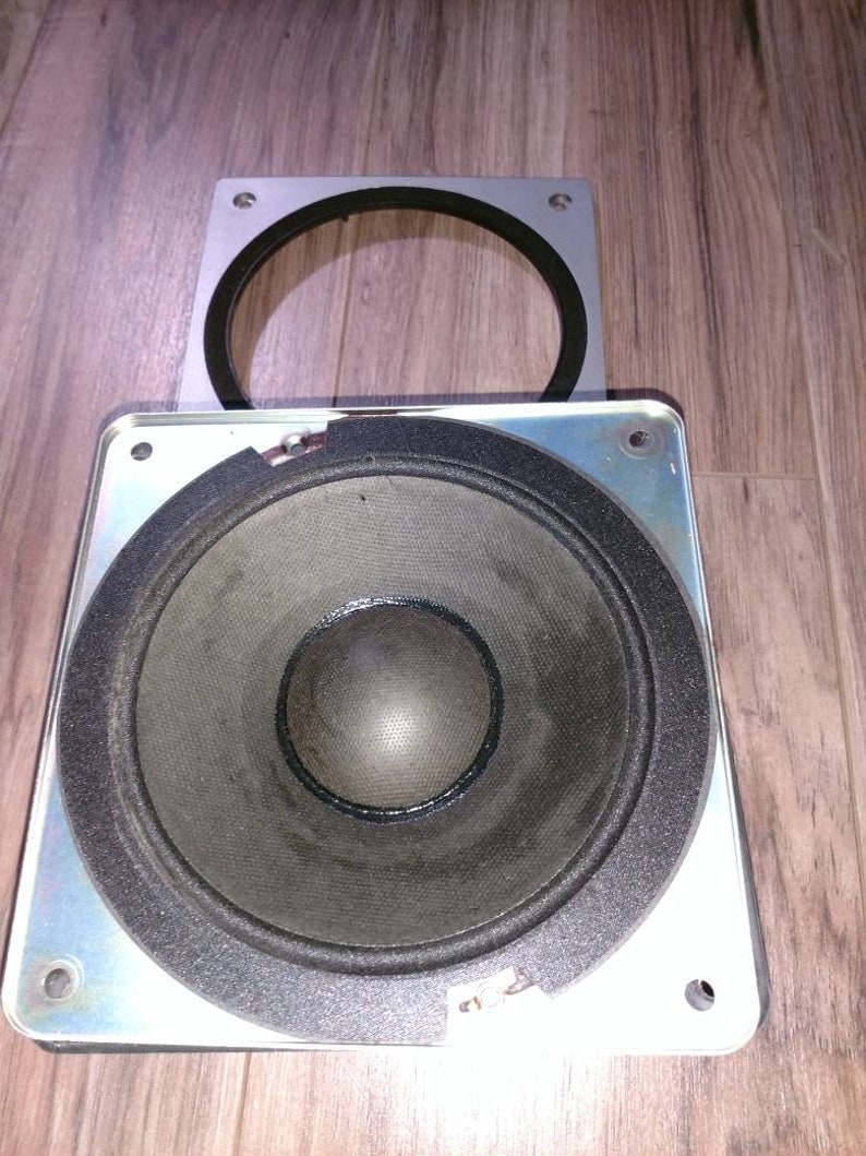 Technics SB G800 7 in midrange with enclosure