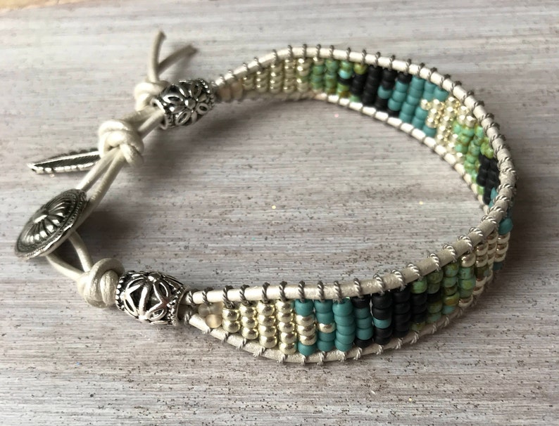 Seed Bead Chevron Bracelet Southwest Silver Clasp White Etsy Canada