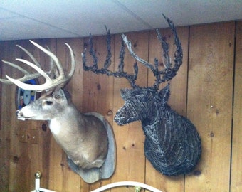 Deer, Deer Mount, Buck, Hunting, Mancave, Hunter, Deer, Mount, Camouflage, Camo, 10 Point, Bow, Sculptires, White tail, Rack, Expensive Art