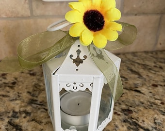 Set of 24 off white mini lanterns, metal lanterns, wedding favors, placecard holders, party, centerpiece