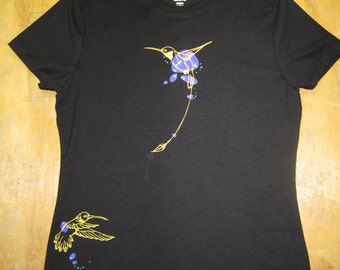 Women's Crew Neck Hummingbird T-Shirts