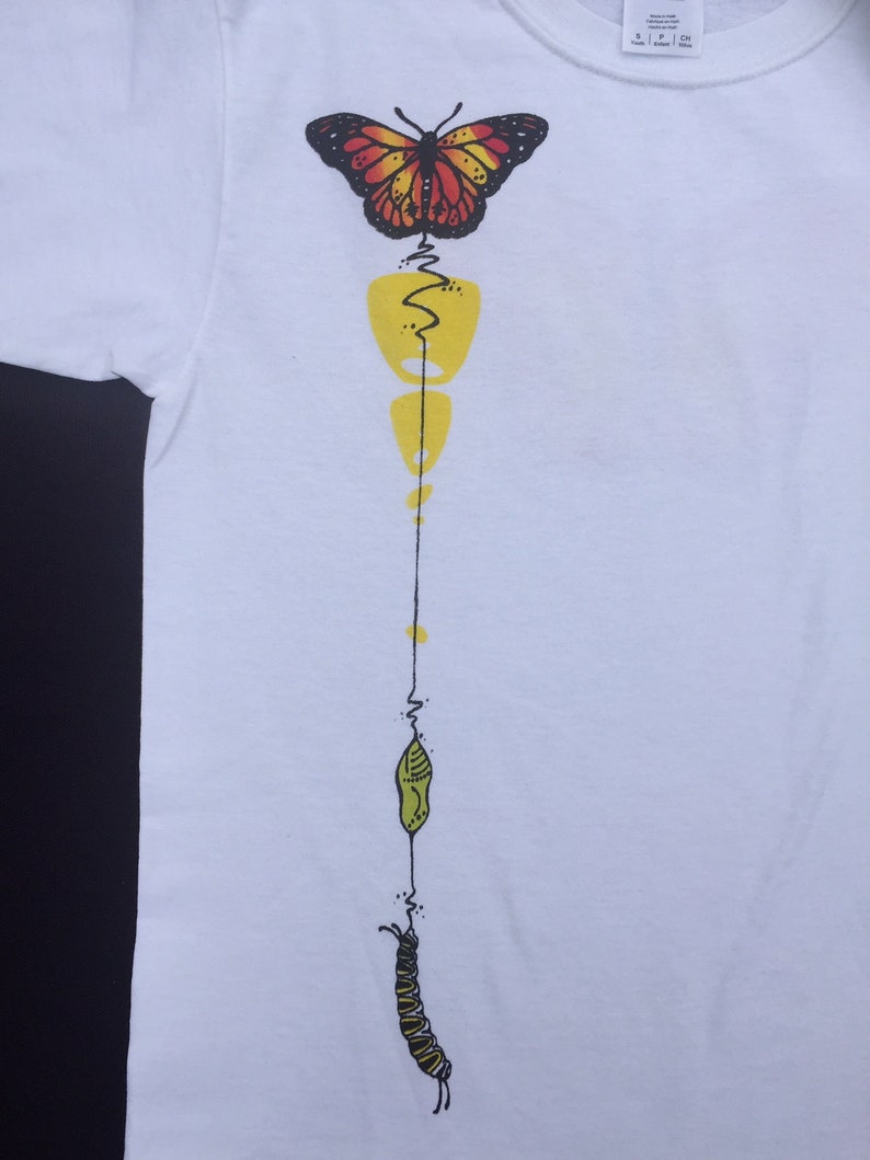 Youth Monarch Butterfly T-shirt in Gray or White imagem 8