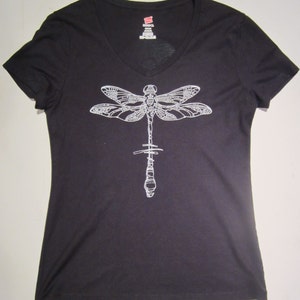Women's V-Neck Short-sleeve Dragonfly T-shirt image 3