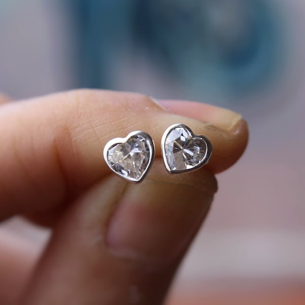 Pendientes Corazon circonita plata925