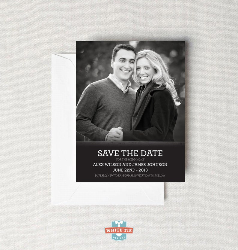 Puede incluir: Tarjeta de guardar la fecha en blanco y negro con una pareja tom&aacute;ndose de la mano. El texto dice "Save the Date for the wedding of Alex Wilson and James Johnson June 22nd, 2013 Buffalo, New York Formal Invitation to Follow."