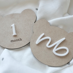 Cartes d'étape importantes en bois pour bébé/ensemble d'étapes importantes ours en peluche/cartes d'étapes clés interchangeables, marqueurs d'étapes clés mensuels pour bébé en bois, réutilisables