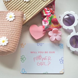 Blumenmädchen Strohtasche Vorschlag Box // Blumenmädchen Sonnenbrille, Junior Brautjungfer Set, Blumenmädchen Geschenkbox, Daisy Crossbody Bag für Kinder