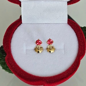 14K Yellow Gold Stud Earrings with Padparadscha Sapphire