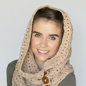 CROCHET PATTERN Nightingale Button Scarf, Chunky Cowl image 4