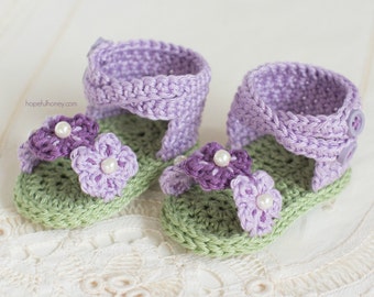 Crochet Pattern // Beginner Easy Newborn Booties Flower Toddler Double Strap Slipper Shoes // English Violet Sandals Pattern PDF