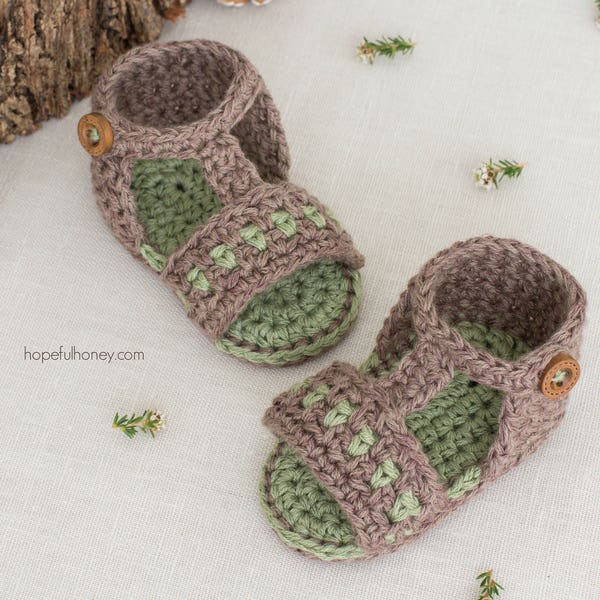 Crochet Pattern // Beginner Easy Newborn Booties Toddler T Strap Slipper Shoes // Apple Orchard Baby Sandals Pattern PDF