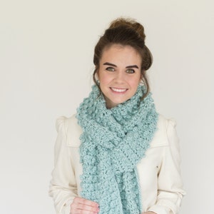 CROCHET PATTERN - Snowbird Picot Pompom Scarf