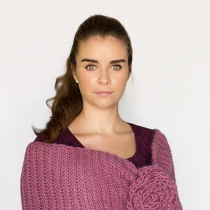 CROCHET PATTERN Tea Rose Shawl, Winter Wrap image 4