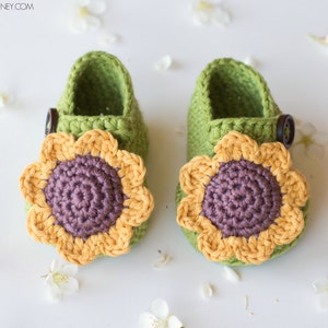 Crochet Pattern // Beginner Easy Newborn Flower Booties Toddler Mary Jane Strap Slipper Shoes // Sunflower Baby Booties Pattern PDF image 2