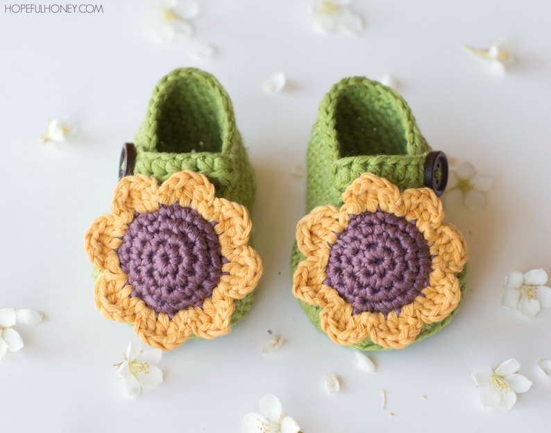 Crochet Pattern // Beginner Easy Newborn Flower Booties Toddler Mary Jane Strap Slipper Shoes // Sunflower Baby Booties Pattern PDF image 2