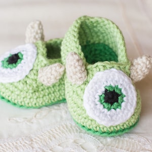 CROCHET PATTERN - Friendly Monster Baby Booties