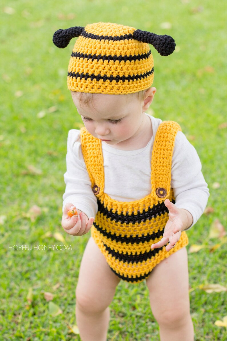 CROCHET PATTERN - Bumble Bee Baby Hat & Playsuit Set - Etsy