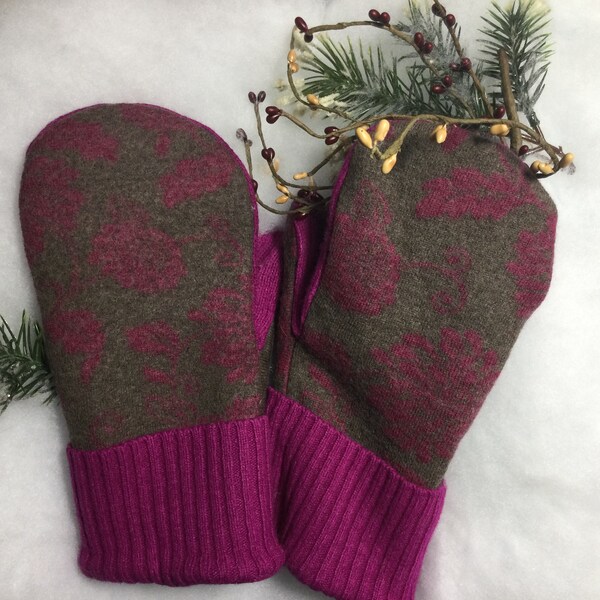 All of my mittens are made from repurposed wool sweaters and are lined with soft, warm, anti-pill fleece to keep your hands warm & cozy.