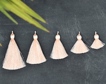 Xsotica® Silk Tassel,DIY Craft Supplies Handmade Jewelry Tassels -Light Brown Tassle / Tassles