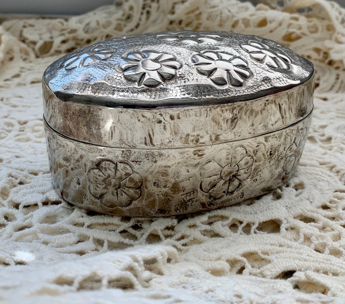 Vintage Silver plated Oval Trinket Box/ Flowers / Repoussé Etsy