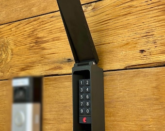 August / Yale Lock Keypad Enclosure - Weather-Resistant Outdoor Housing With Magnetic Clasp