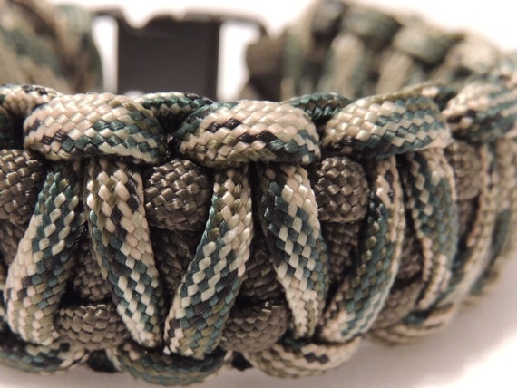 Micro Cord Paracord Camo Survival Bracelets (King Cobra Weave) : r/paracord