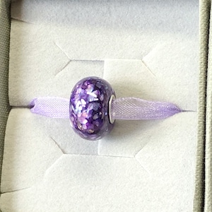 Pet Cremation Ashes Bead. Pandora Style European Memorial Bead Sterling Silver Eyelets. Silver Snake Chain Optional