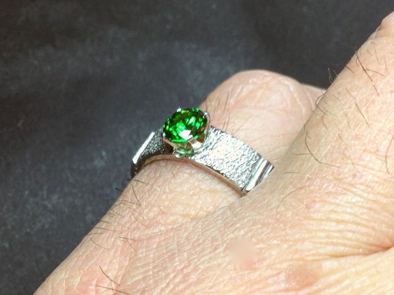 Timeless Green Zirconia Ring main image 1