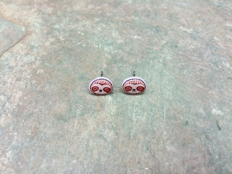 Adorable kawaii style sloth earrings Sloth accessories. Sloth earrings