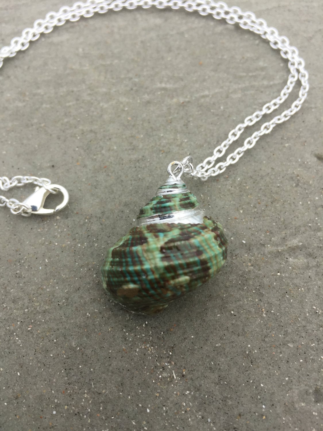 Green Turban Shell Necklace
