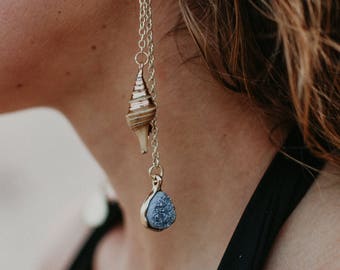 Pendientes de concha marina dorada y turquesa: colgante bohemio de ágata drusa de 7,6 cm de largo